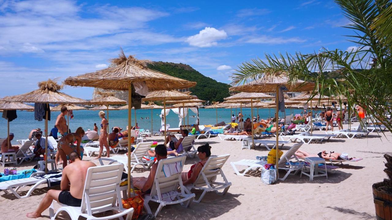 Вила Силва - Villa Silva Bŭlgarevo Exteriör bild