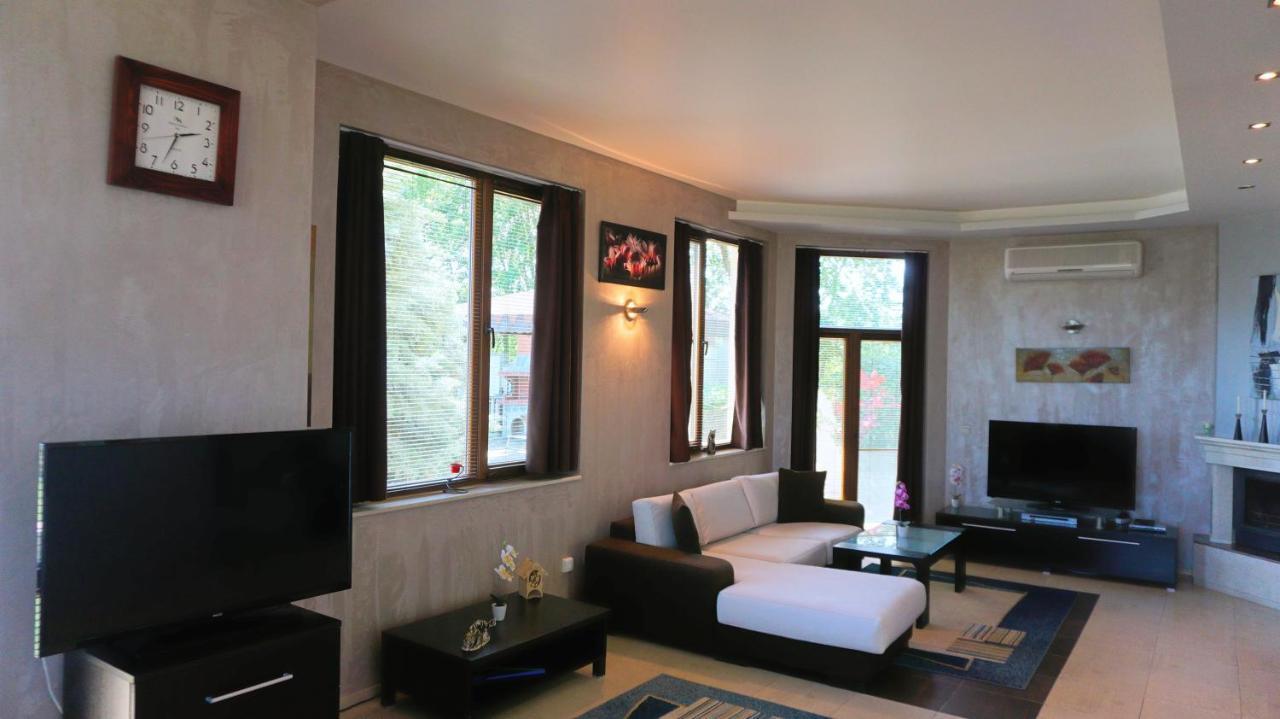 Вила Силва - Villa Silva Bŭlgarevo Exteriör bild