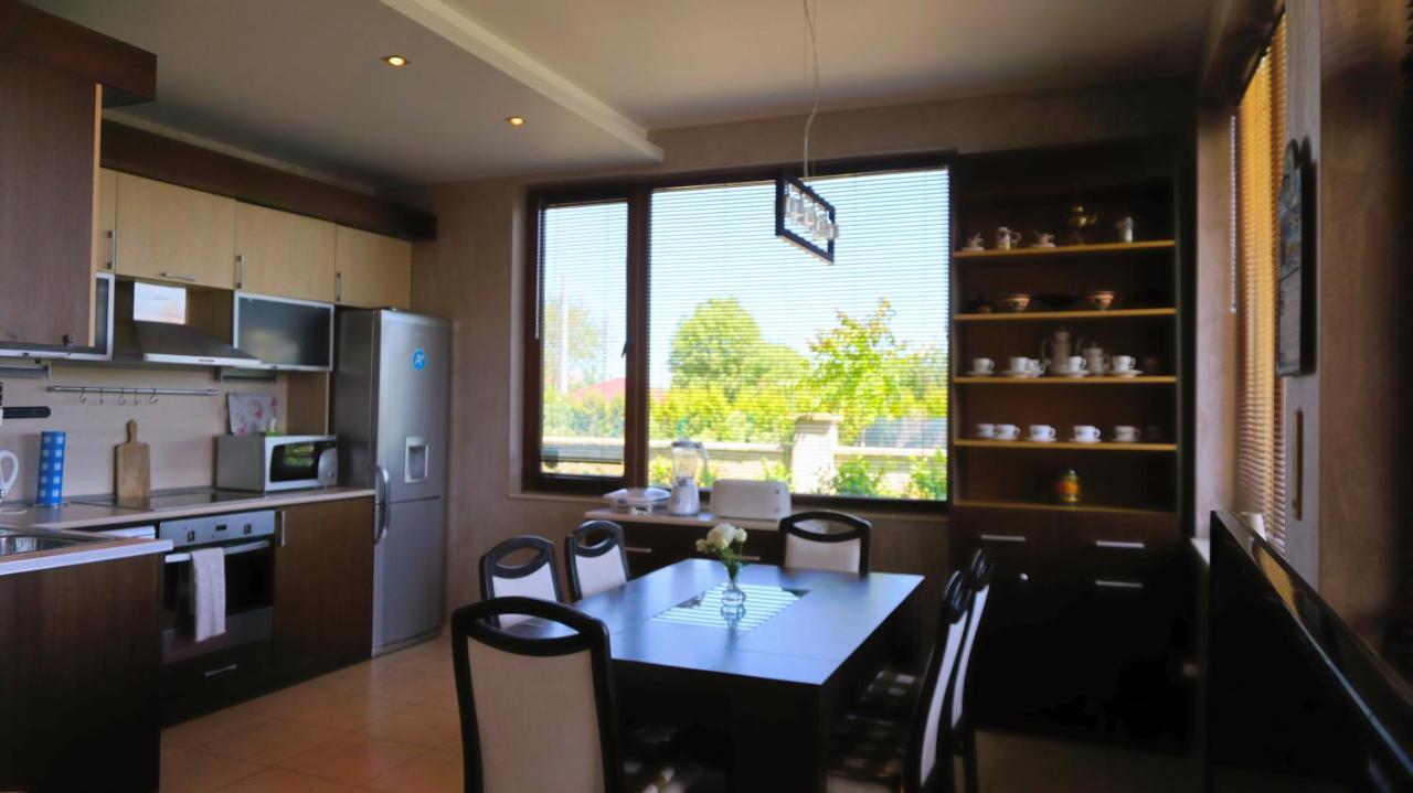 Вила Силва - Villa Silva Bŭlgarevo Exteriör bild