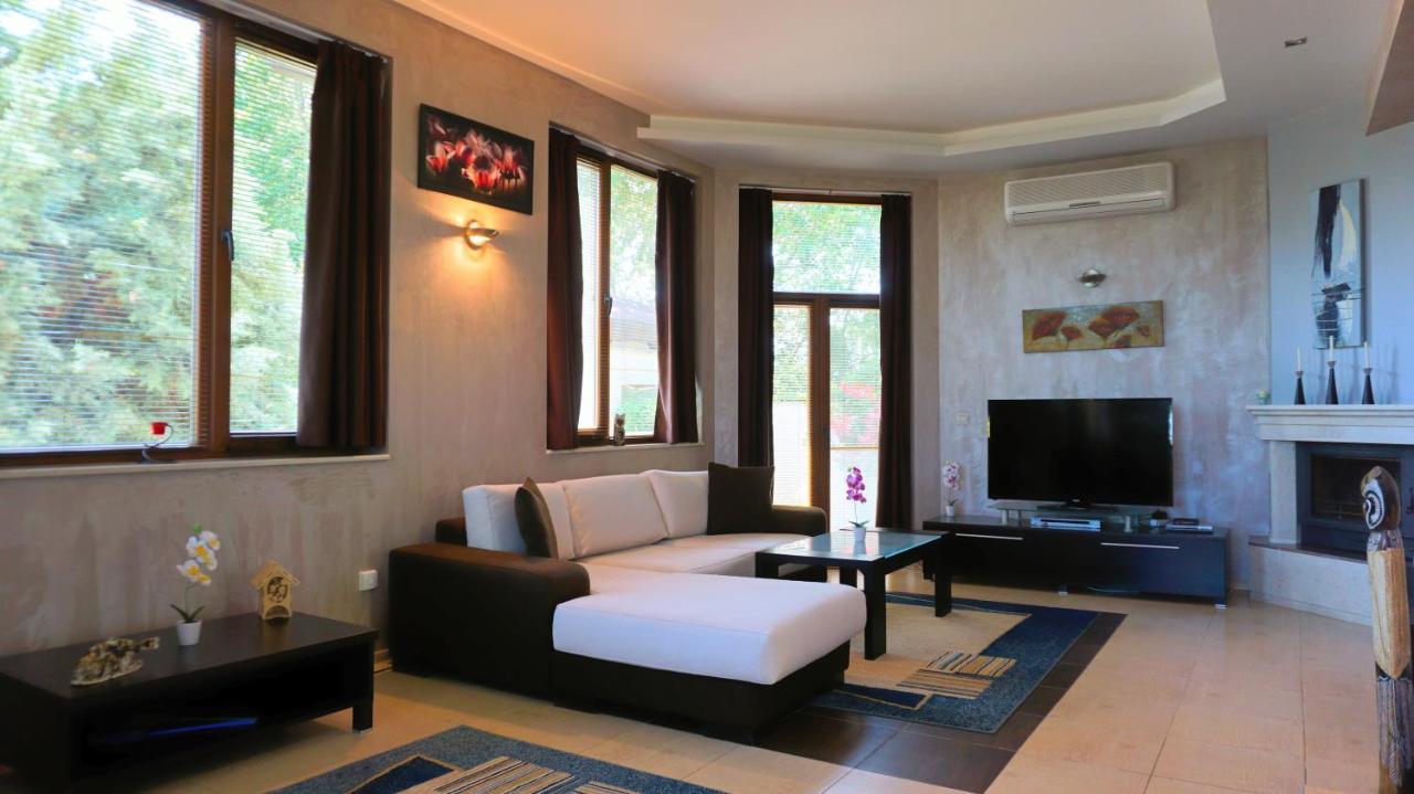 Вила Силва - Villa Silva Bŭlgarevo Exteriör bild